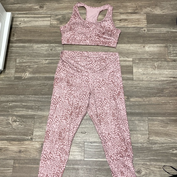 GAP Other - pink cheetah set 💕